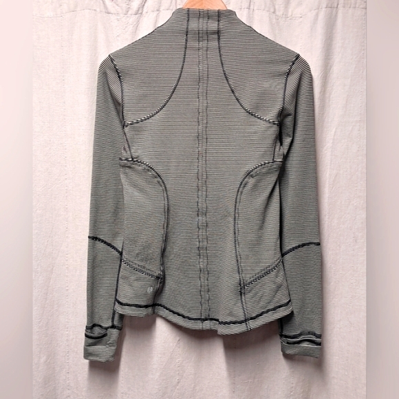 Lululemon Athletics Forme Jacket Size 6 - Picture 4 of 6